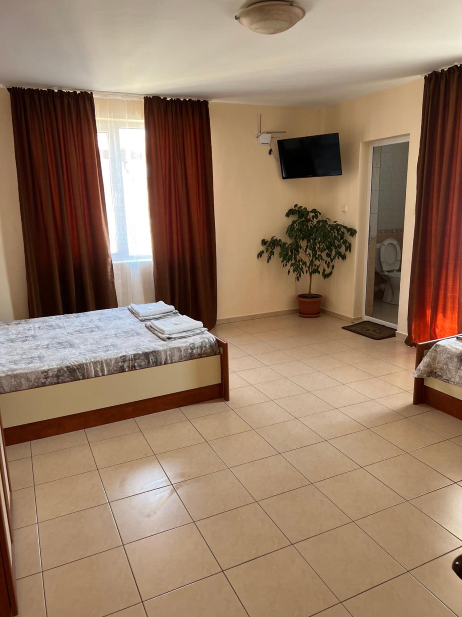 Milchevi Guesthouse Sozopol Exteriör bild